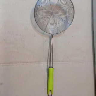 کفگیر سرخ کن