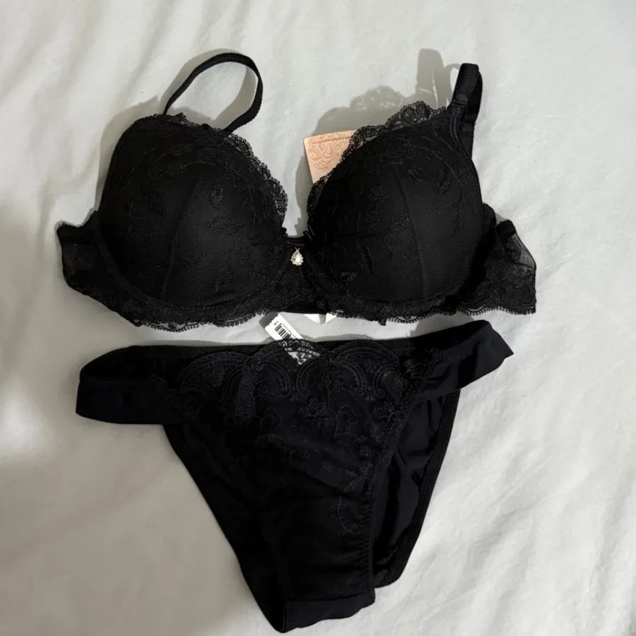 ست لباس زیر