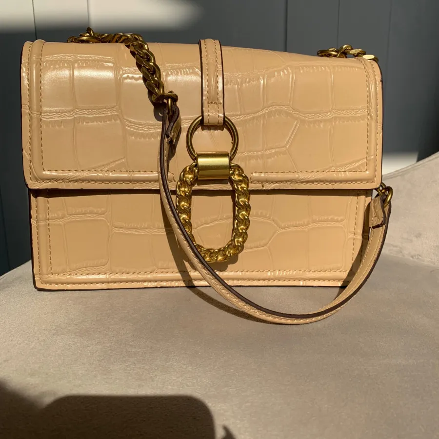 کیف زارا کرم