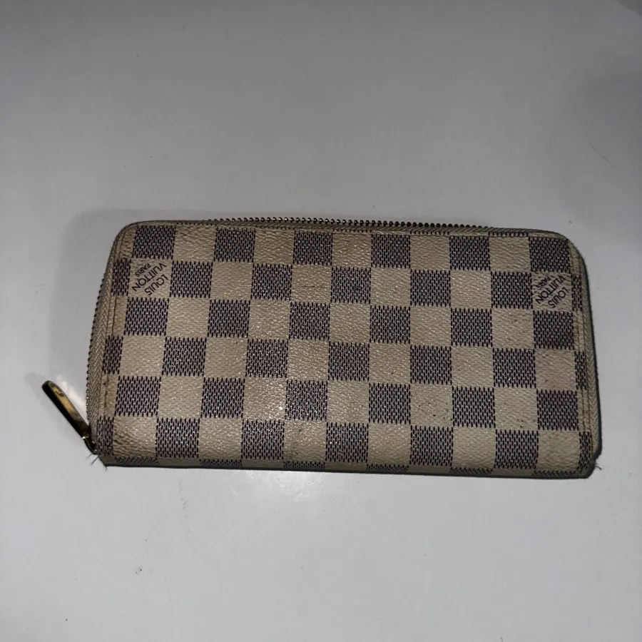 کیف پول لویی ویتون