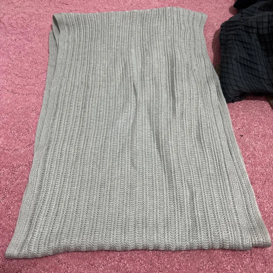 دو تا شال زمستونی خاکستری