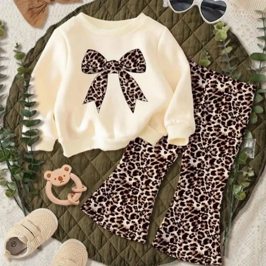 لباس کودک حنا