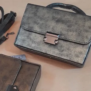 کیف پاسپورتی صندوقی