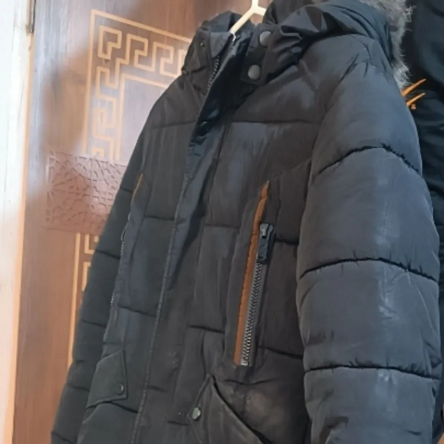 کاپشن خارجی بسیار تمیز