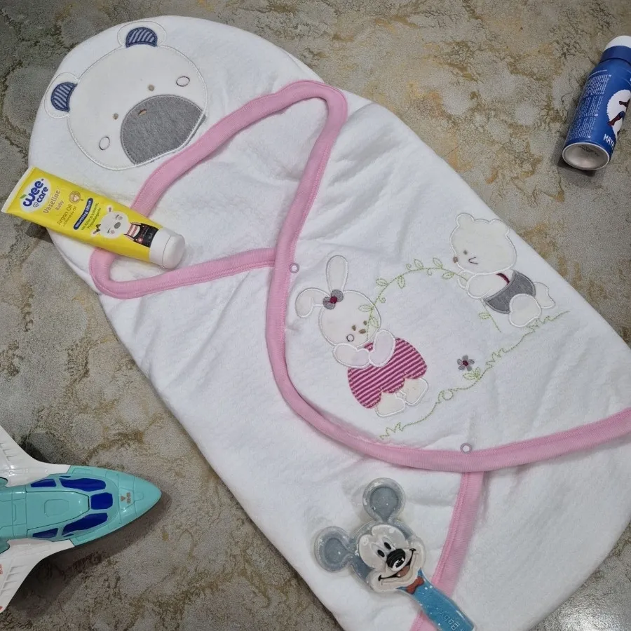 قنداق نوزادی