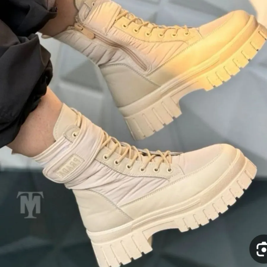 نیم بوت کاپشنی پرادا