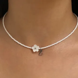 گردنبند حروف