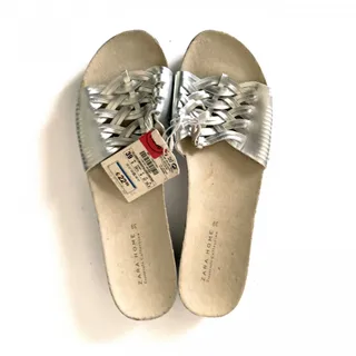 صندل زارا هوم