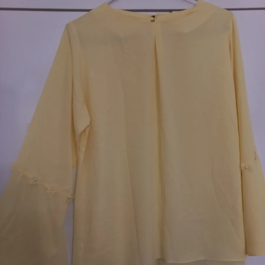 شومیز لیمویی