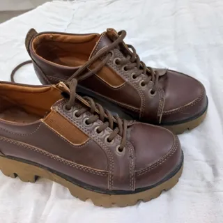 نیم بوت یخ شکن