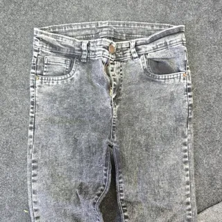 شلوار جین بچگانه