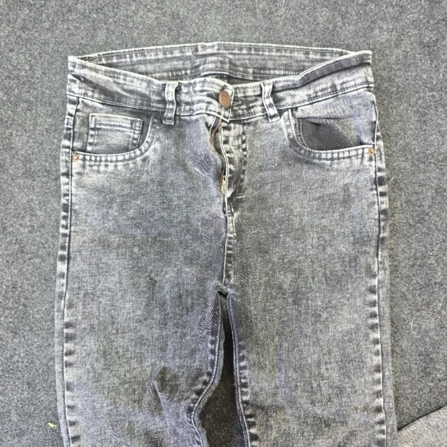 شلوار جین بچگانه