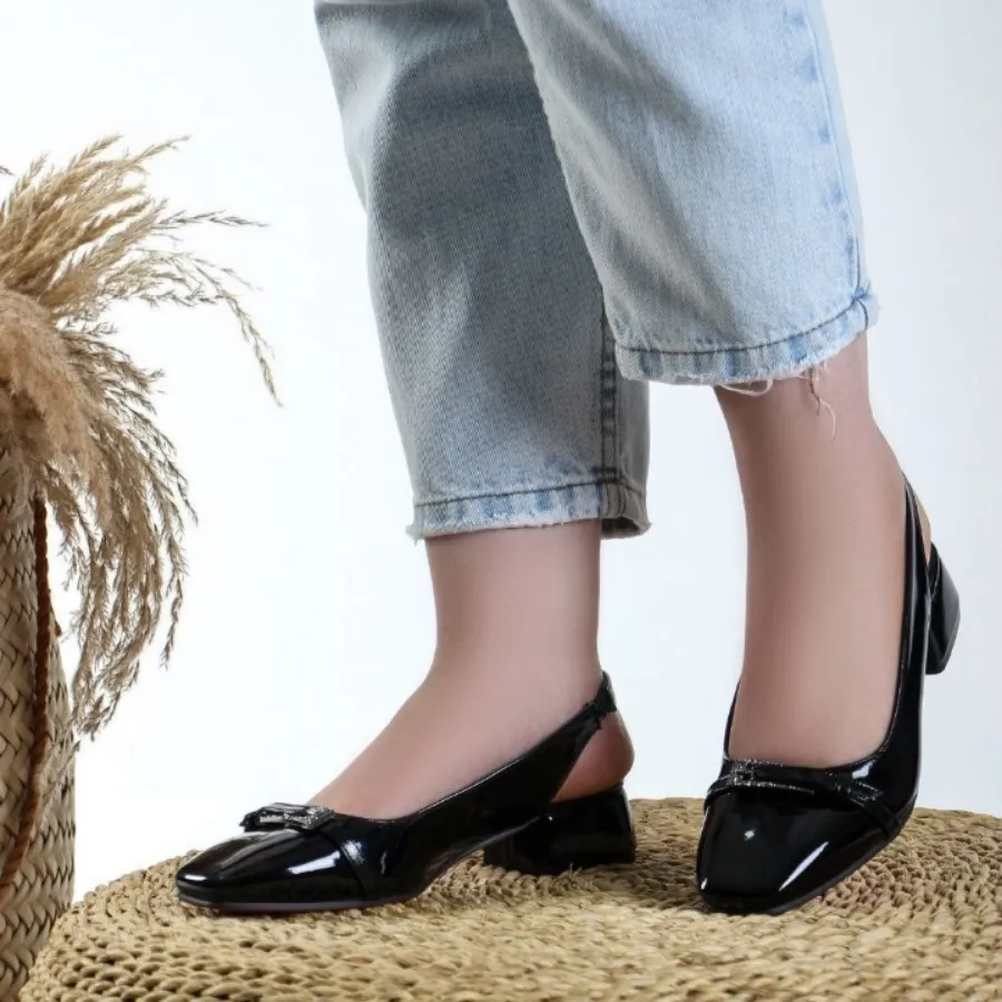 کفش ورنی زنانه