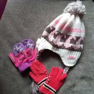 کلاه و دستکش بافت