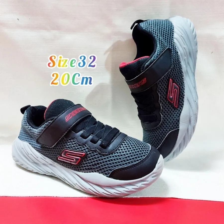 کتونی خارجی