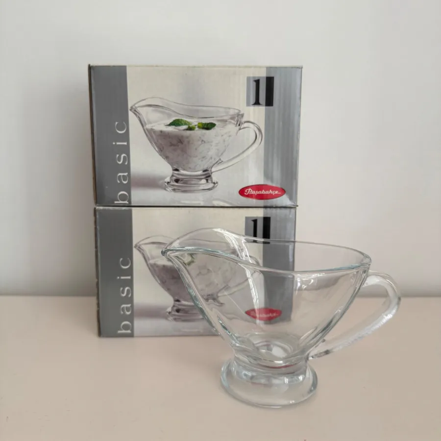 سس خوری پیرکس