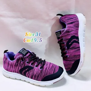 کتونی خارجی