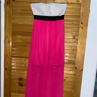 پیراهن ساحلی