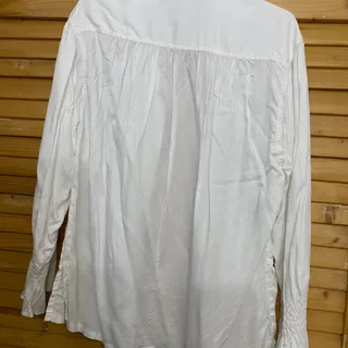 شومیز سفید نخی