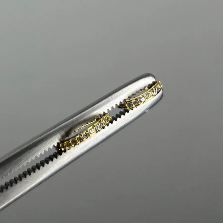 گوشواره حلقه ای تمام نگین