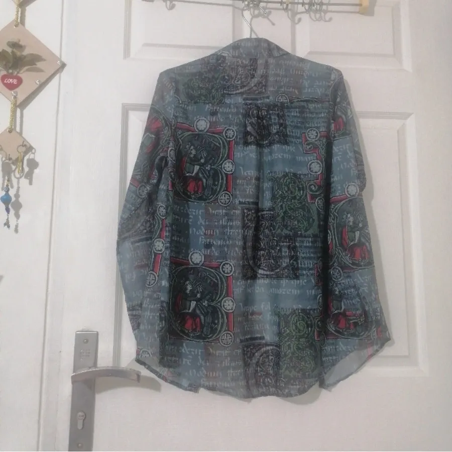 شومیز وا ر دا تی