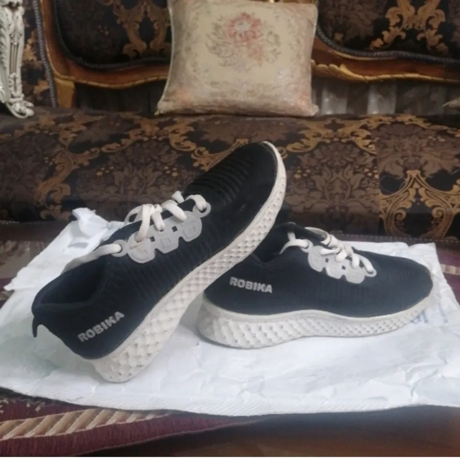 کتونی اسپرت