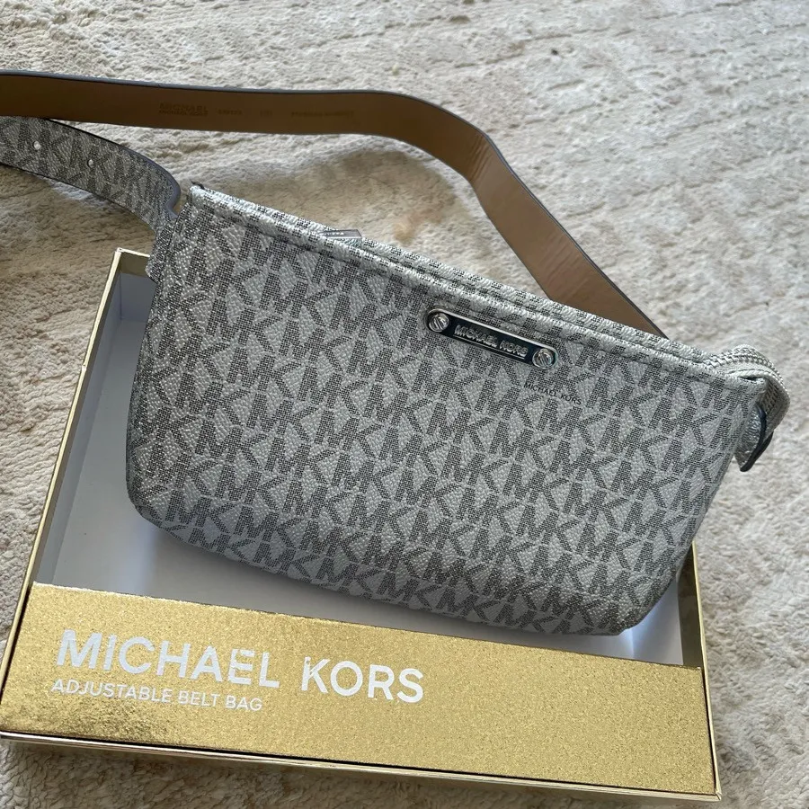 کیف کمری مایکل کورس
