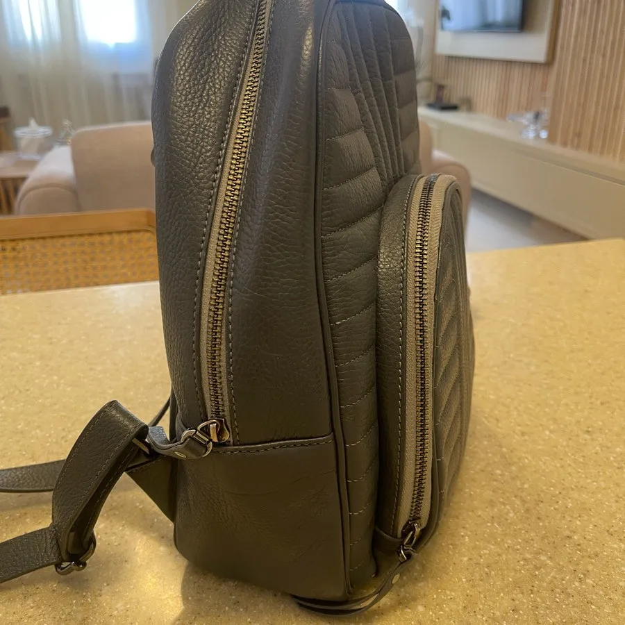 کوله نوین چرم طوسی نووووو