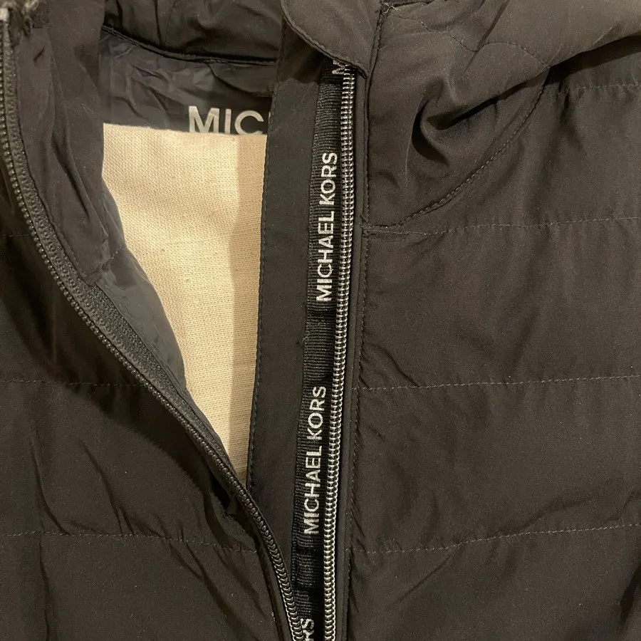 کاپشن اورجینال مایکل کورس