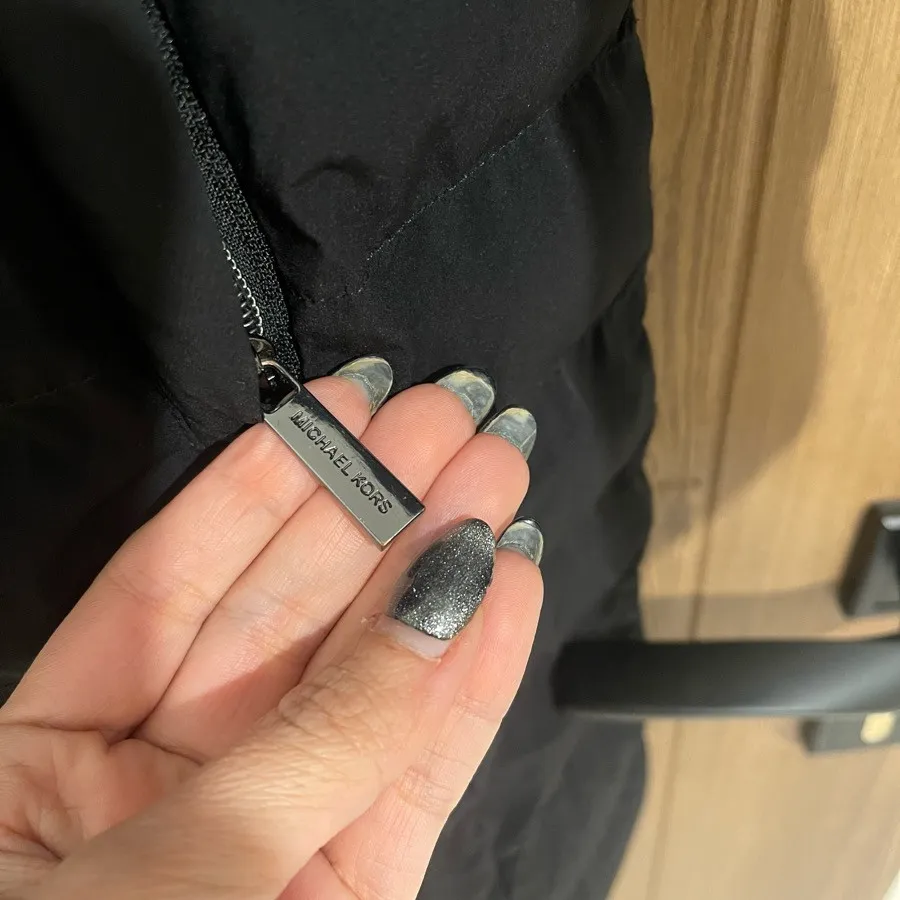 کاپشن اورجینال مایکل کورس