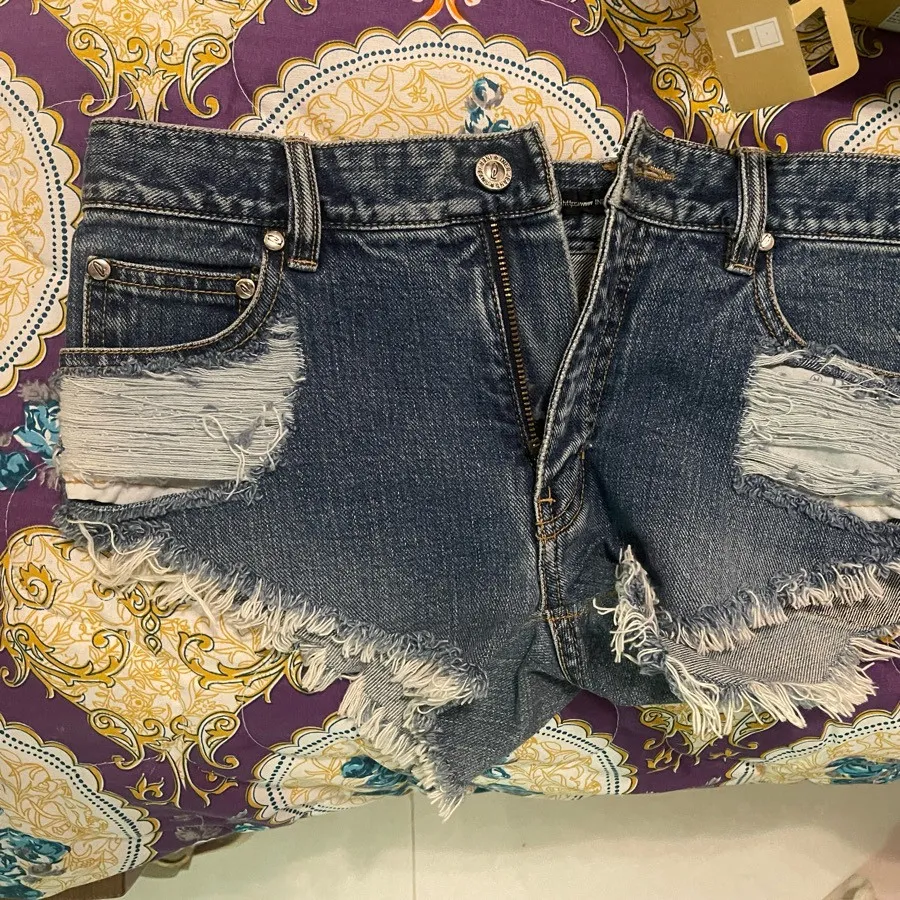 دوتا شرتک جین