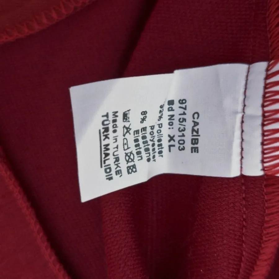 کت تک قرمز ترک