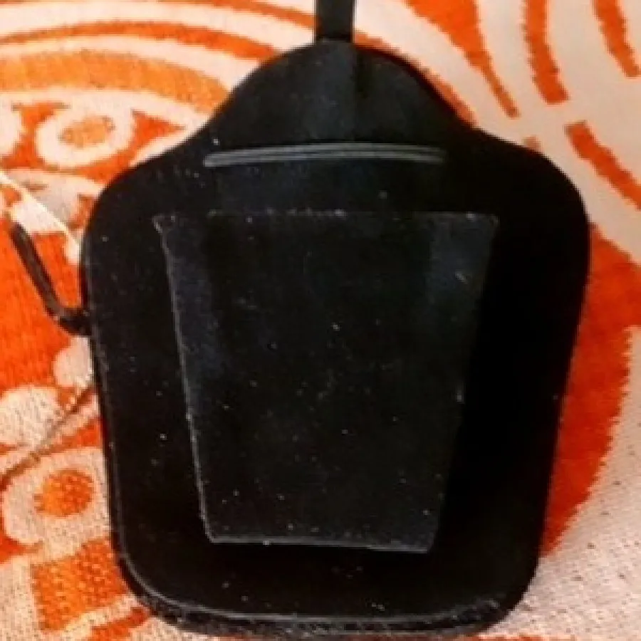 استند گردنبند و گوشواره