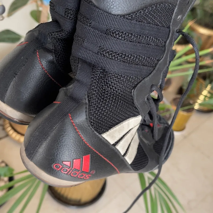 کفش ورزشی ساقدار اصل