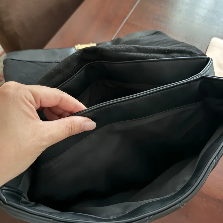 کیف دستی و‌رودوشی