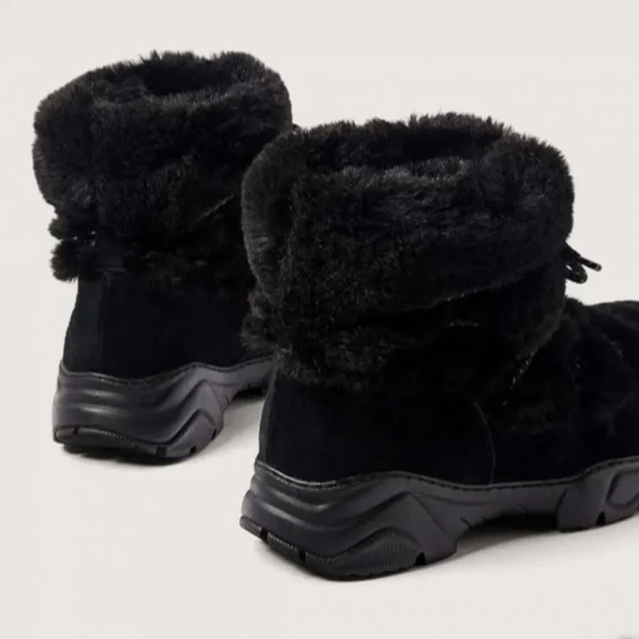 بوت مشکی پشمی اویشو Oysho