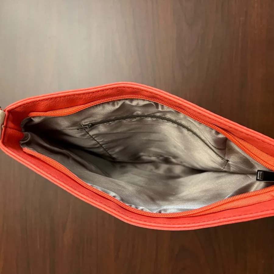 کیف اسپرت دخترانه نو هست