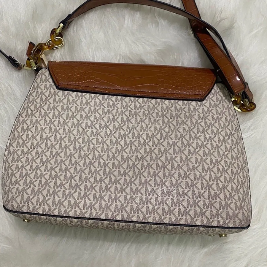 کیف مجلسی مهمونی مایکل ک