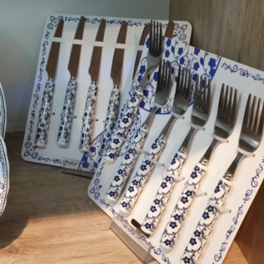 کارد وچنگال