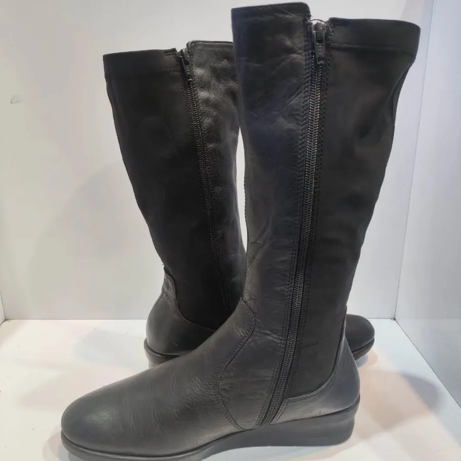 بوت زنانه اورجینال