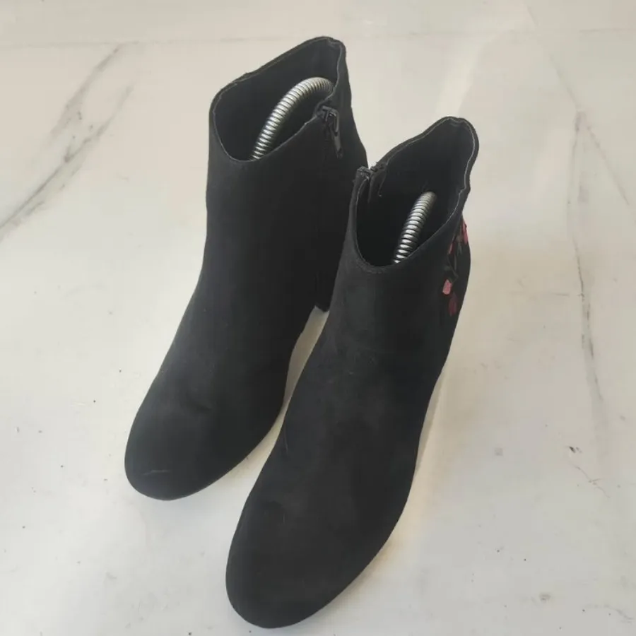 بوت زنانه اورجینال