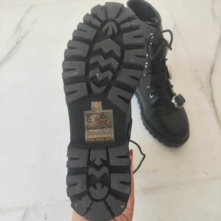 بوت زنانه اورجینال