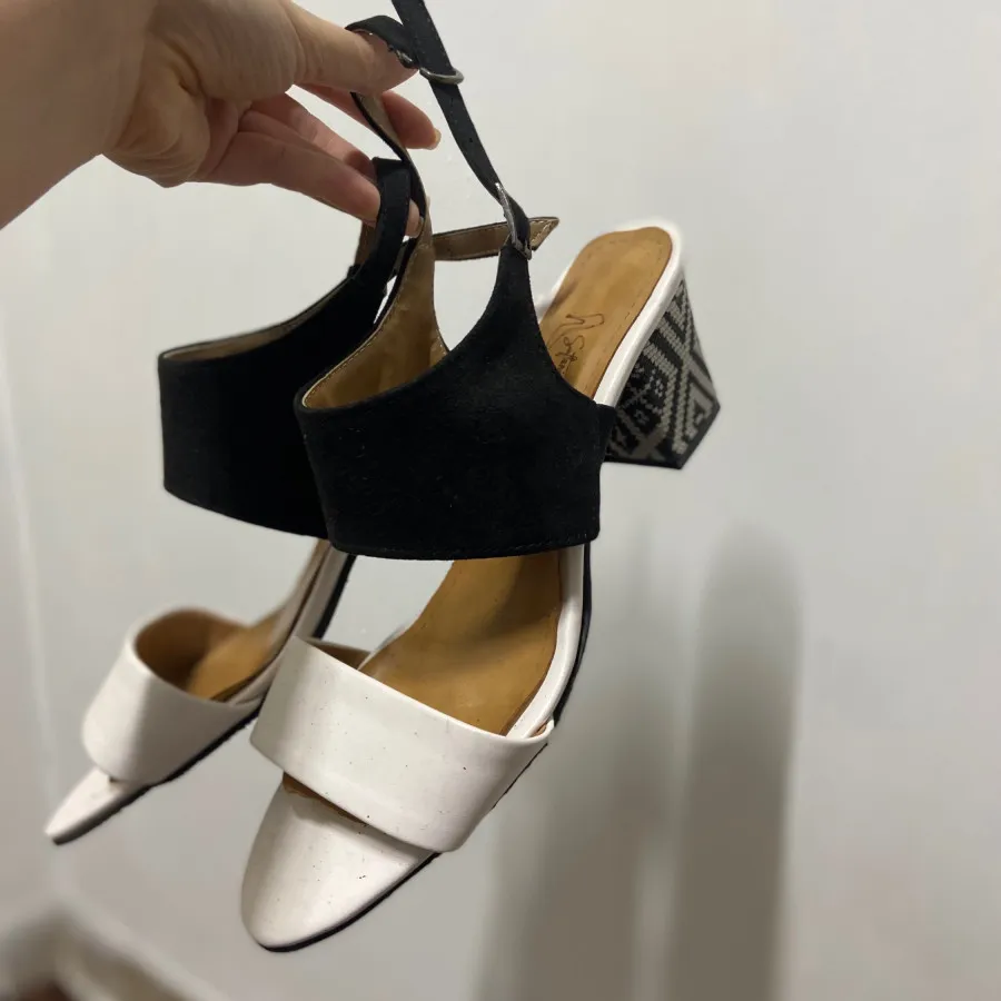 کفش پاشنه بلند سفید مشکی