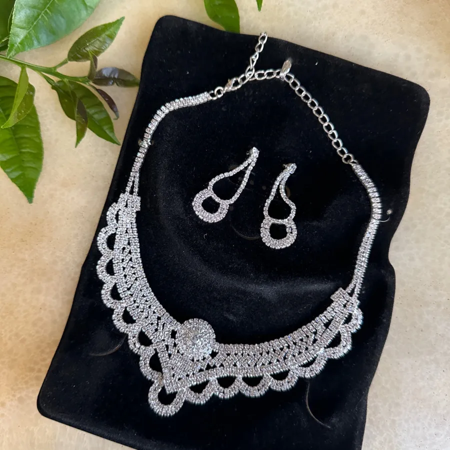 سرویس جواهرات 2