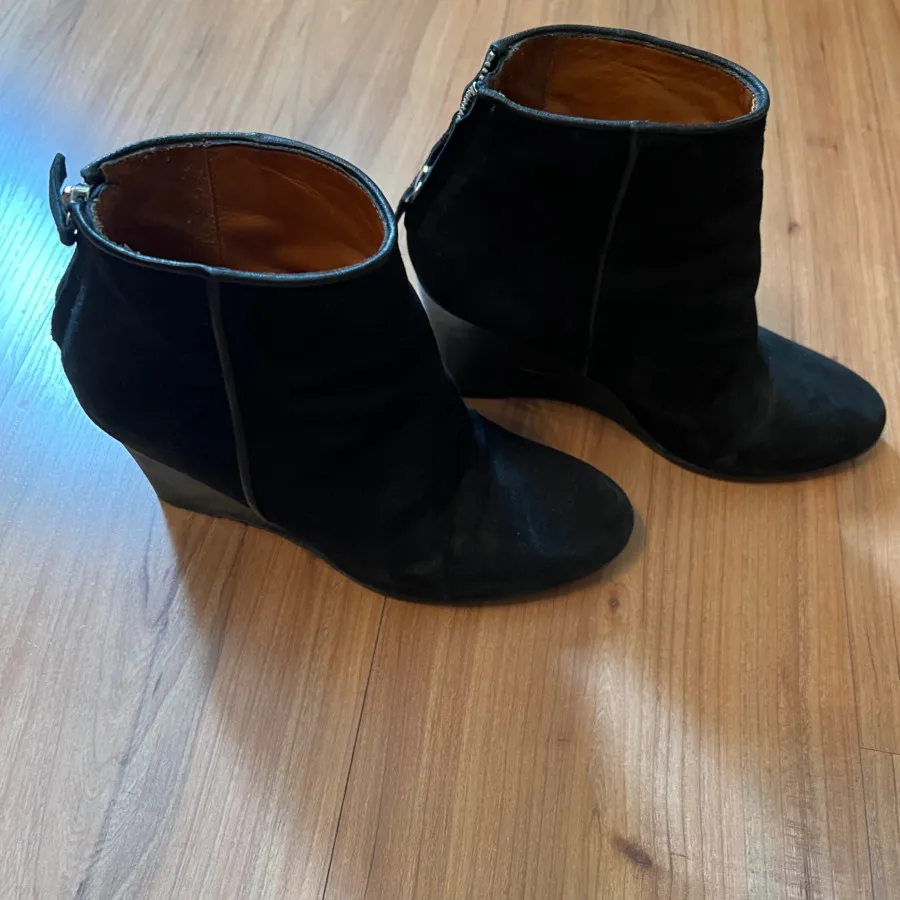 نیم بوت انگلیسی ویسلز