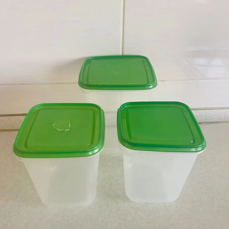 ظروف نگهدارنده