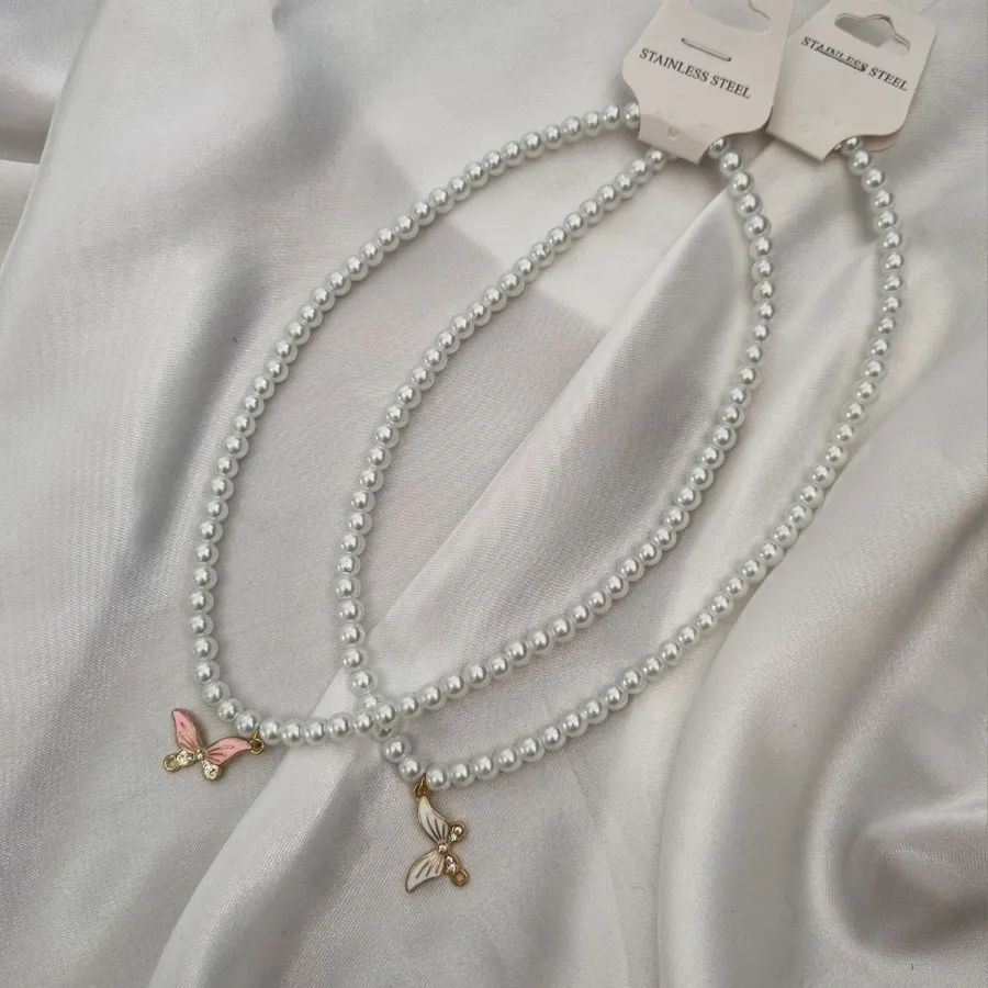 گردنبند مرواریدی پلاکدار