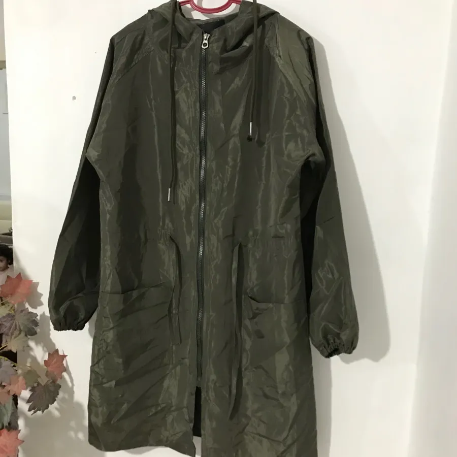 بارانی ضد اب