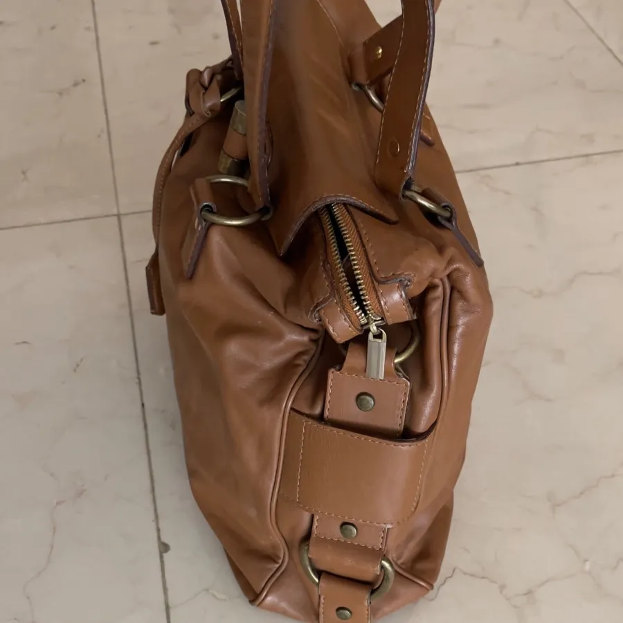 کیف تمام چرم