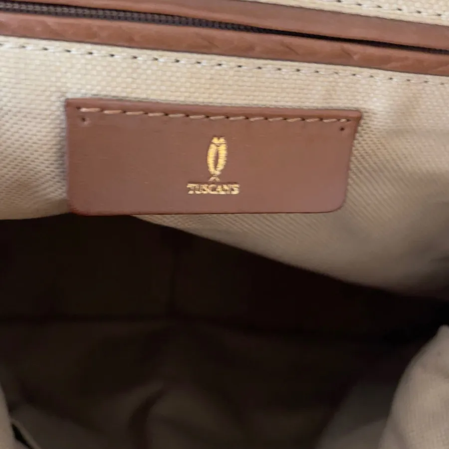 کیف تمام چرم